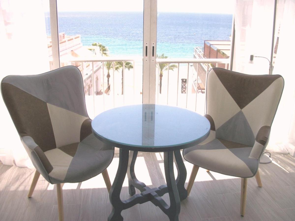 Apartamento Giner, Muy Centrico, Soleado, En Pleno Casco Historico, Frente La Playa De Levante, A Unos Pasos, Con Vistas Al Mar * Benidorm