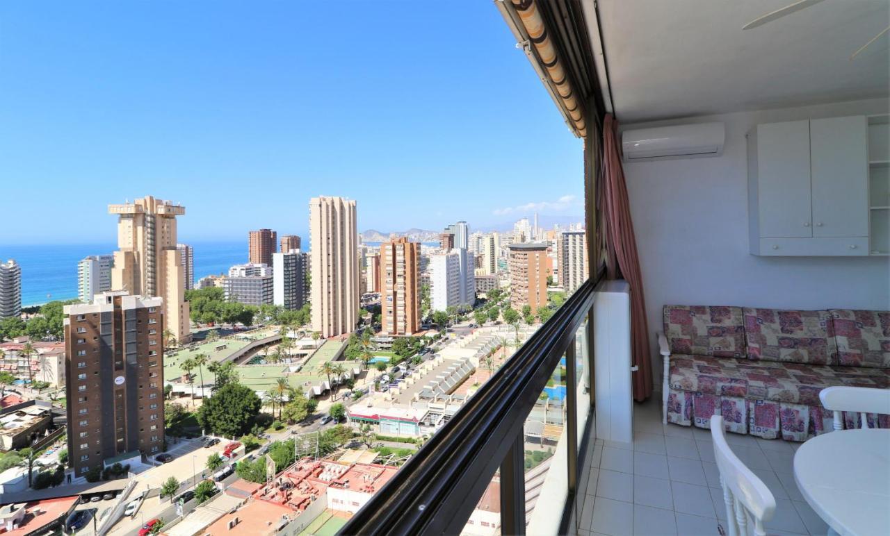 Gemelos 2 18-E * Benidorm