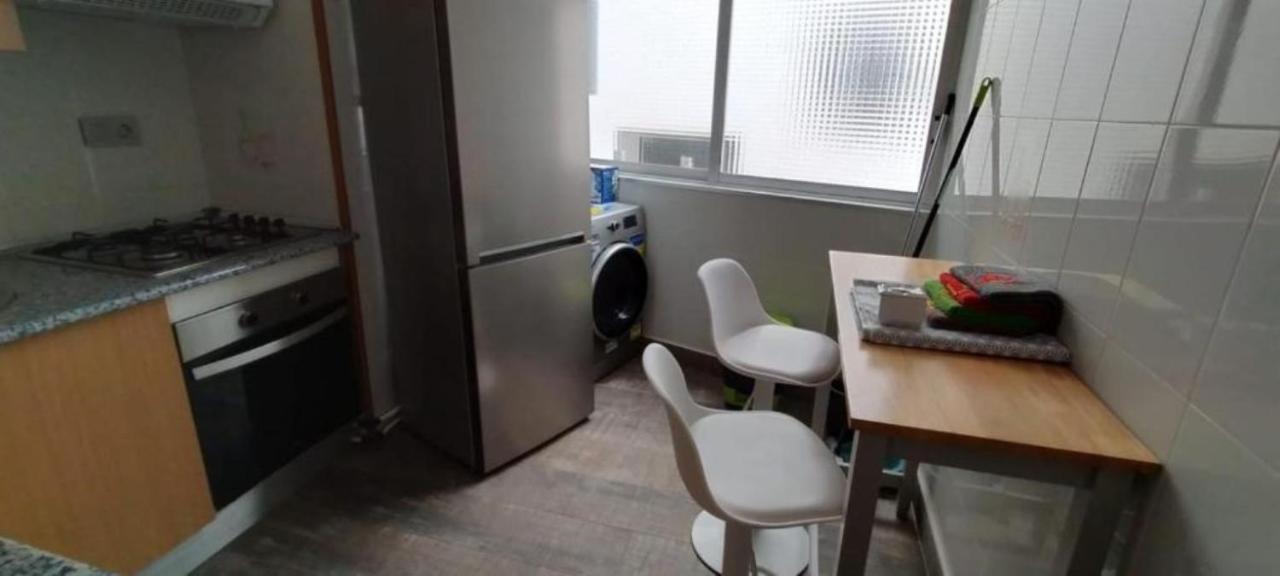Apartamento A 150 Metros De La Playa En El Centro Apartamento *