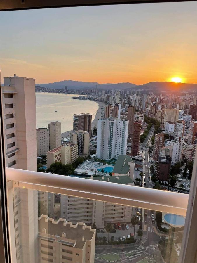 Superb View - Renovated 2025 *