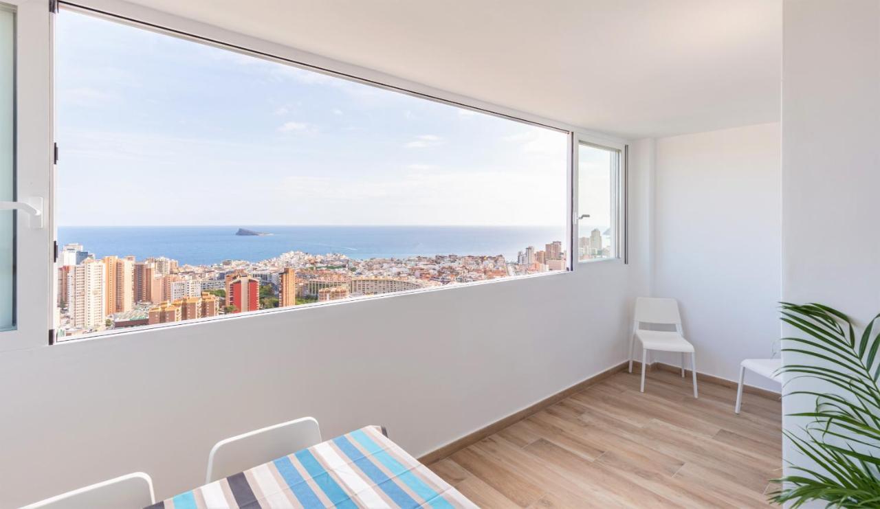 Costablanca 30-a * Benidorm