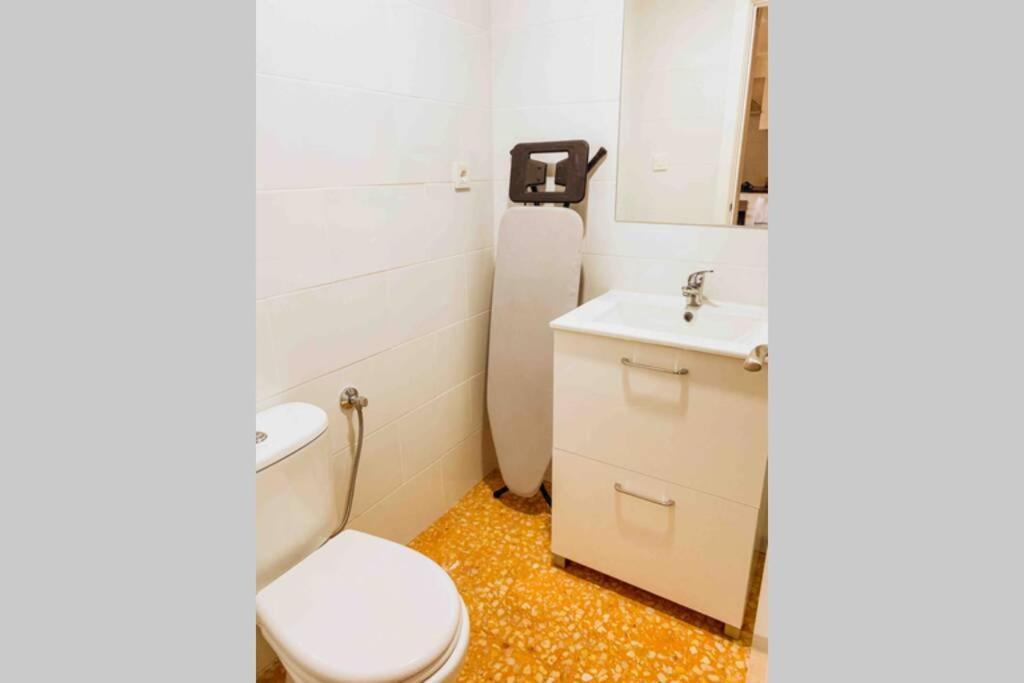 Mariscal Apartment *