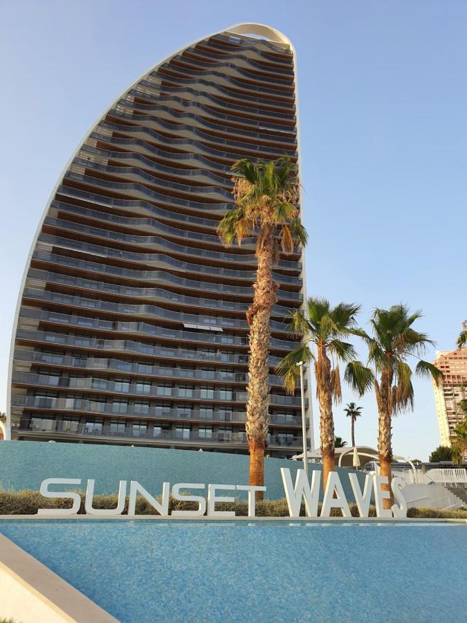 Apartment Sunset Waves By Kalmarent