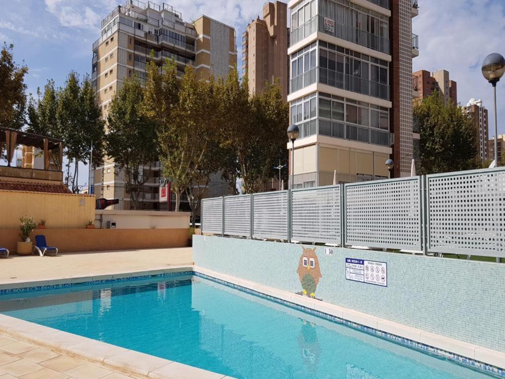 Apartamento Fin Semana Apts, 4a6 Pax 2ªlinea Playa, Con Aire, Piscina, Garaje Benidorm