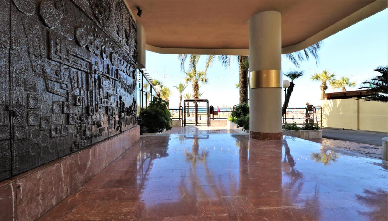 Apartment Arenas 1-c Levante