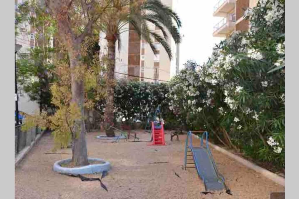 Apartamento Con Piscina Y Garaje, Playa A 10 Min Apartment