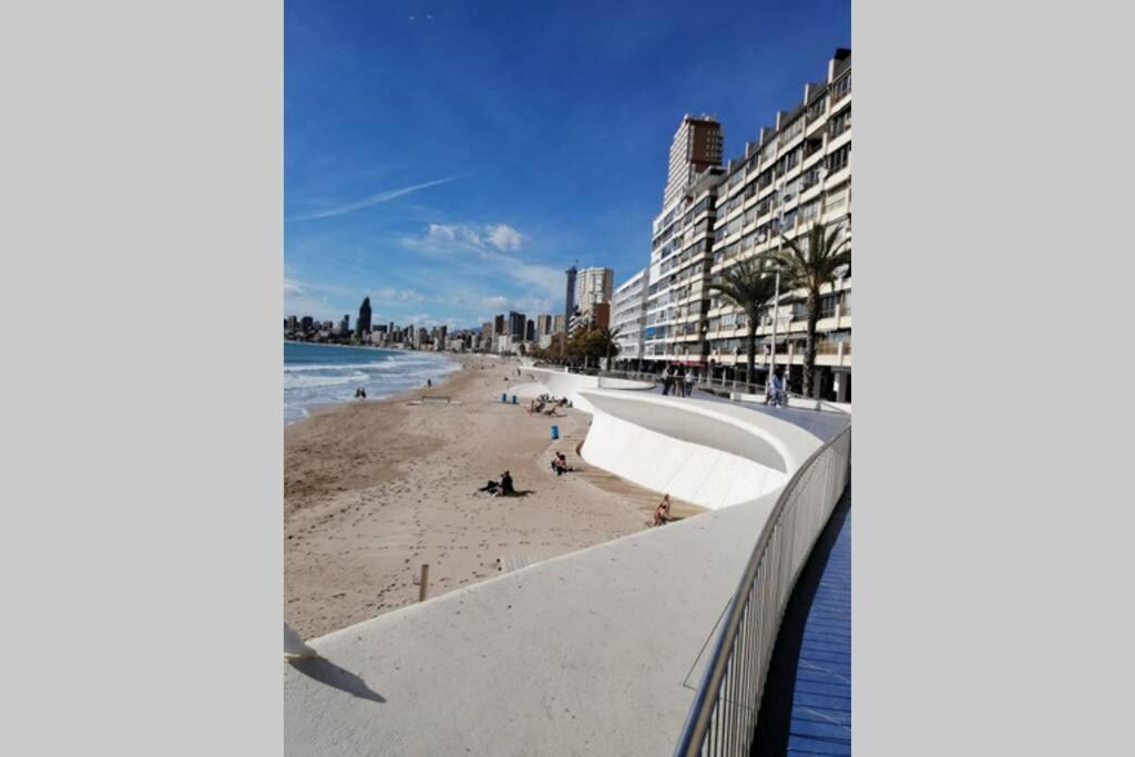 Lovely Family In Benidorm, Close To The Town Hall * Benidorm