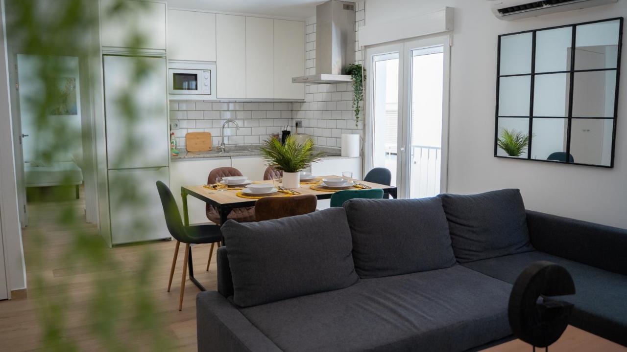 Apartment Junto A La Playa De *