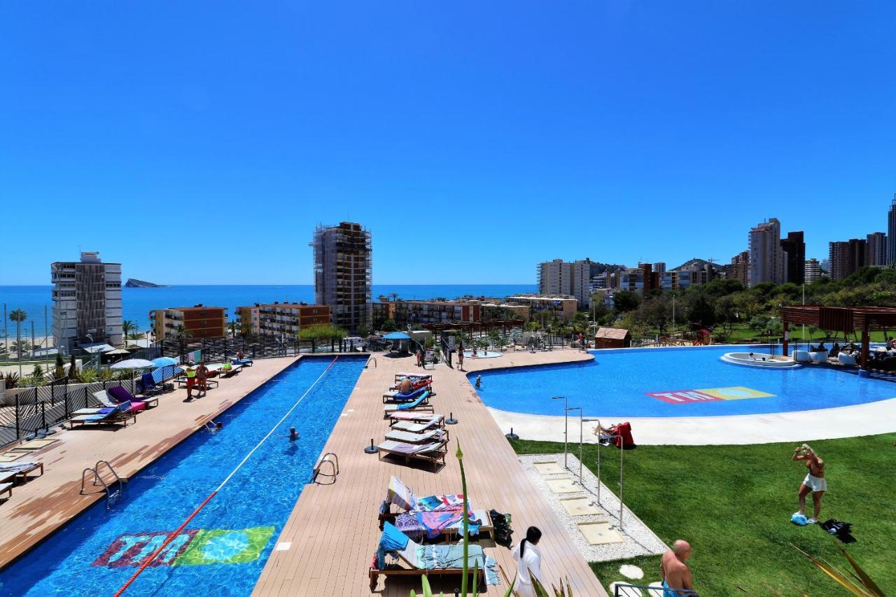 Sunset Drive 2-4 * Benidorm