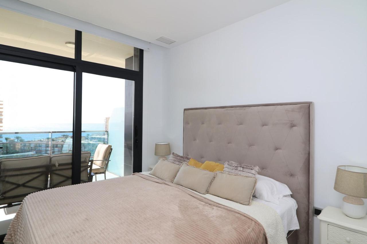 Sunset Drive 2-4 Apartment *