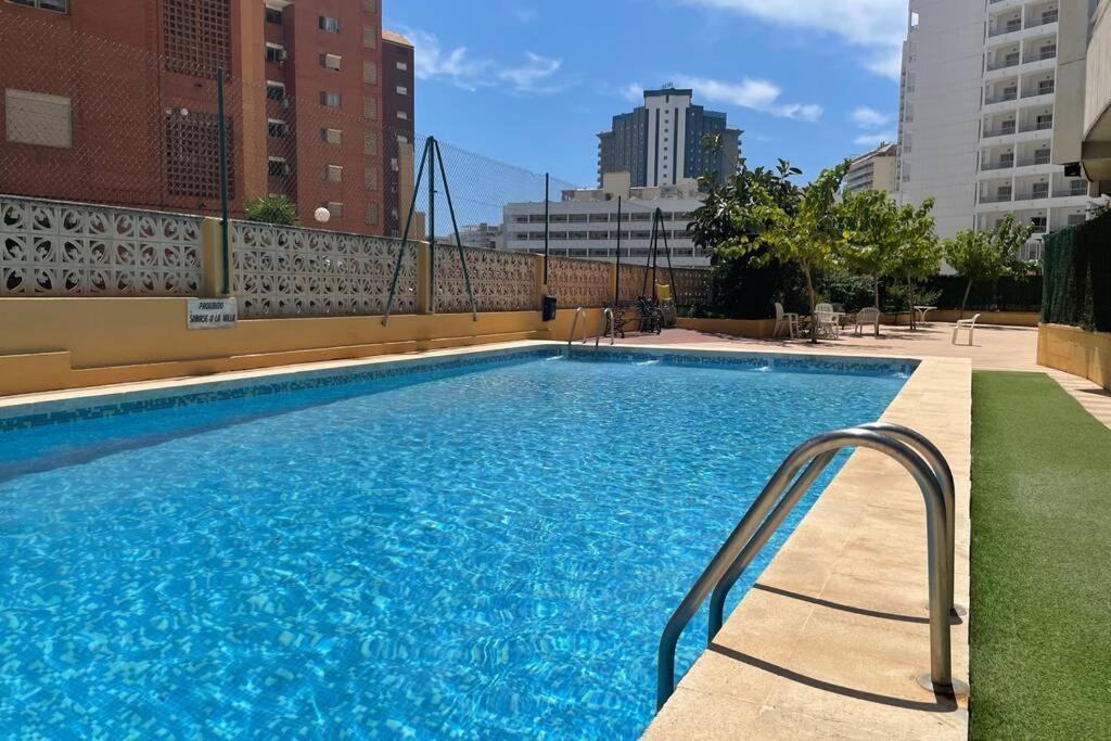 Moderno Apartamento Centrico Con Piscina Appartement Benidorm