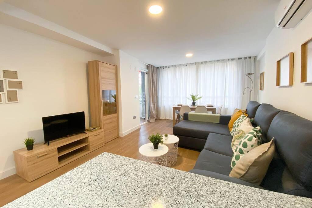 Moderno Apartamento Centrico Con Piscina
