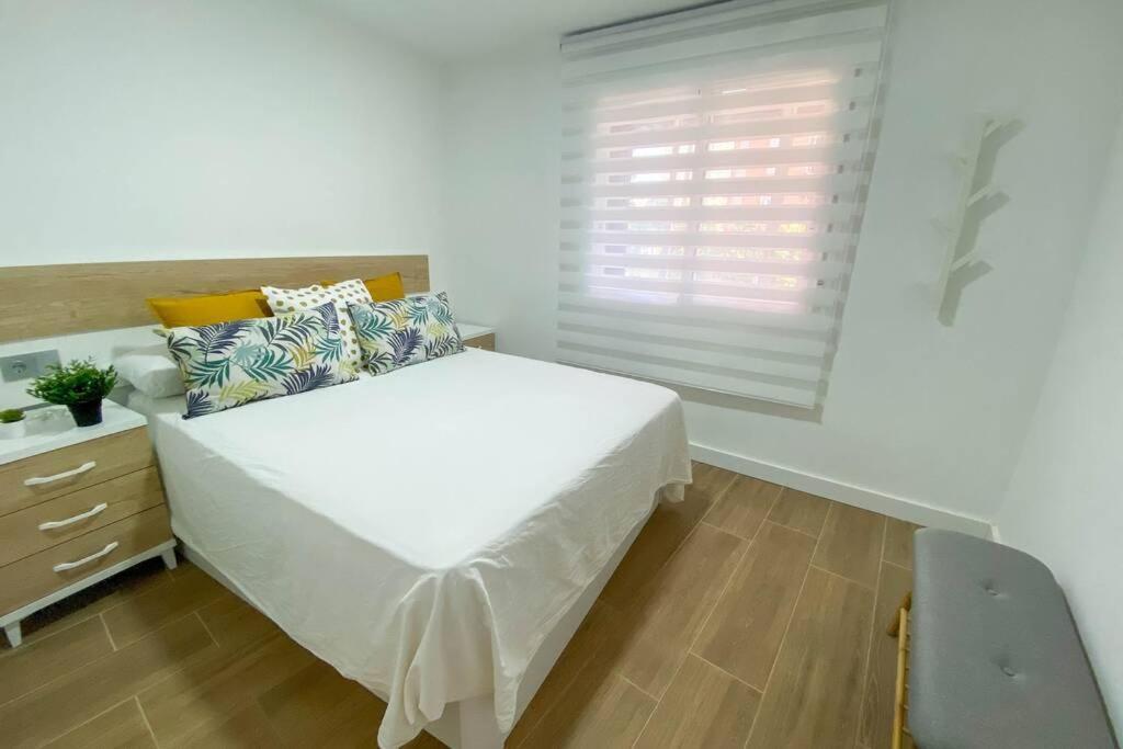 Moderno Apartamento Centrico Con Piscina Benidorm