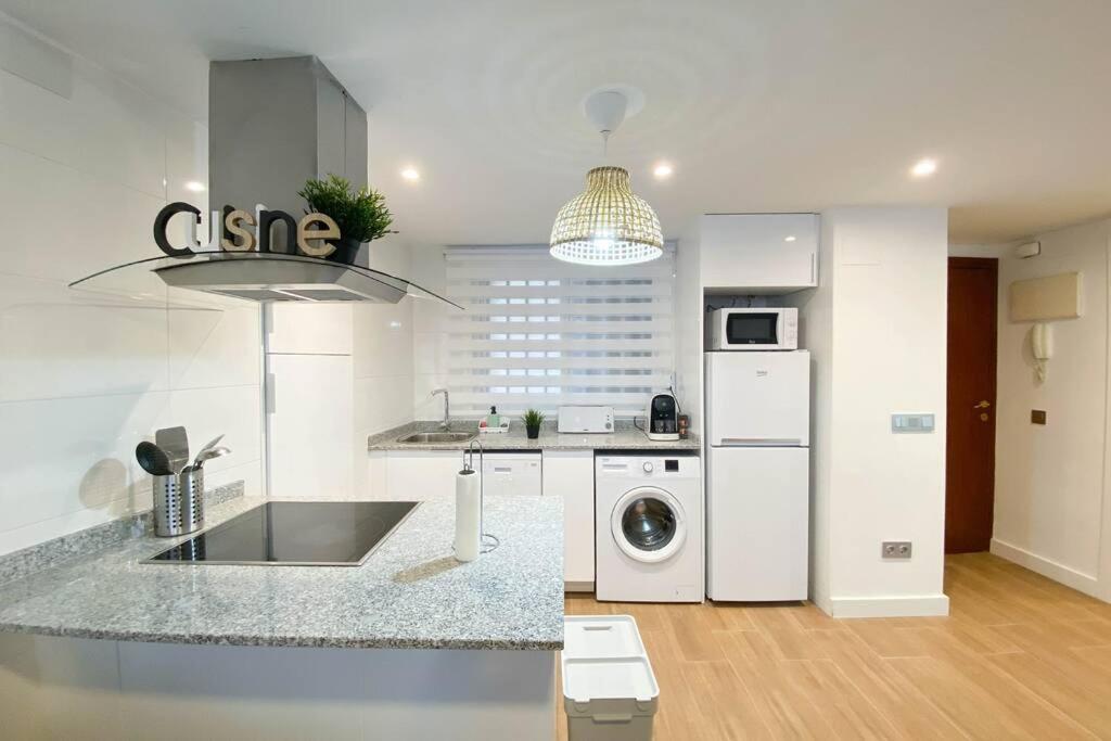 Moderno Apartamento Centrico Con Piscina *