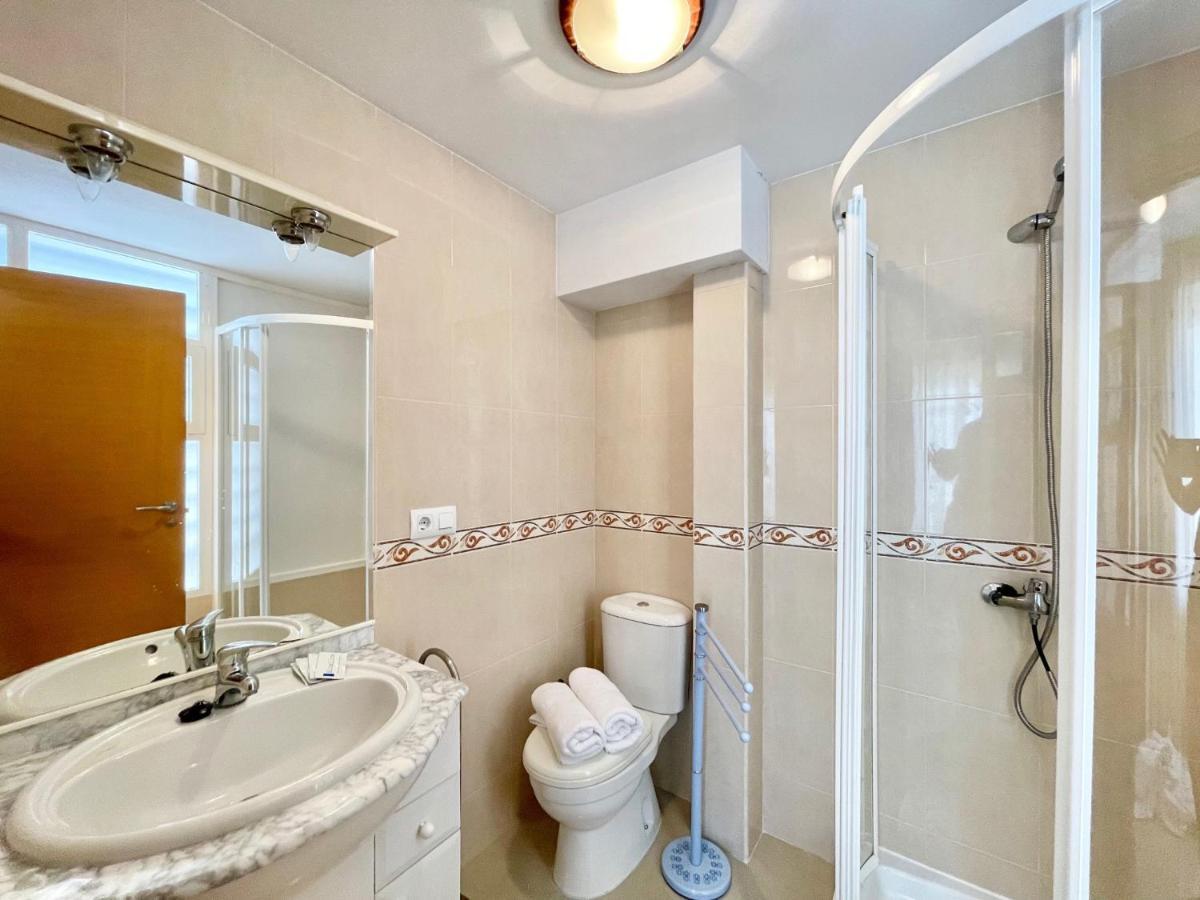 Miramar Seafront Levante R596 Benidorm