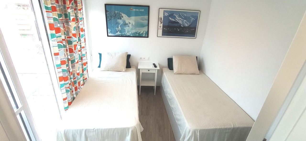 Apartamento Giner, Muy Centrico, Soleado, En Pleno Casco Historico, Frente La Playa De Levante, A Unos Pasos, Con Vistas Al Mar *