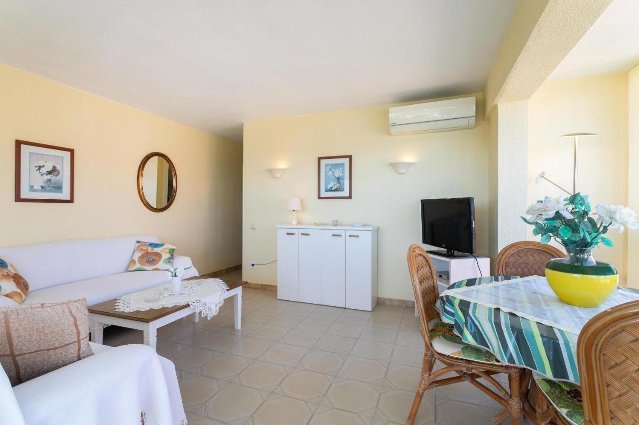 Apartment Esmeralda 1