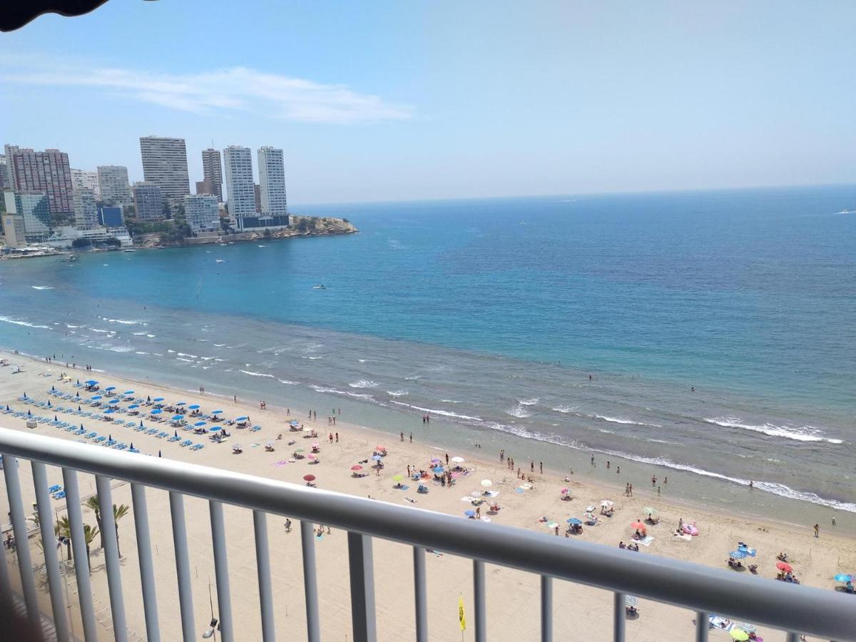 En A 1a Linea Del Mar *