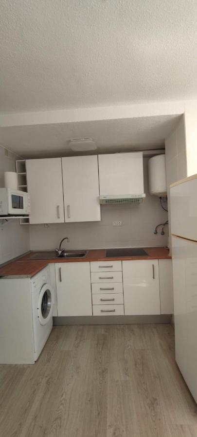 Precioso Apartamento Con Piscina Y Vistas Al Mar Mediterraneo. Apartment Benidorm