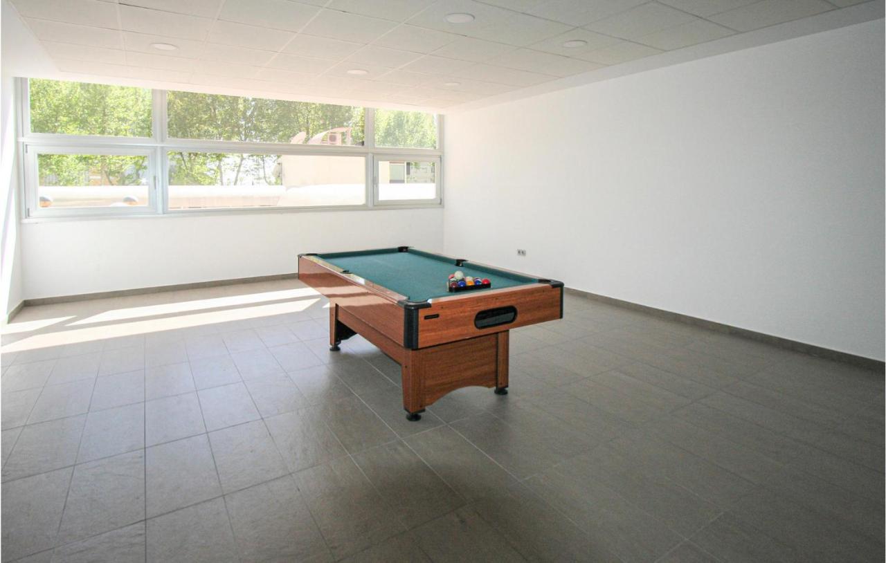 Beautiful In With Sauna, Indoor Swimming Pool And Swimming Pool Apartment *