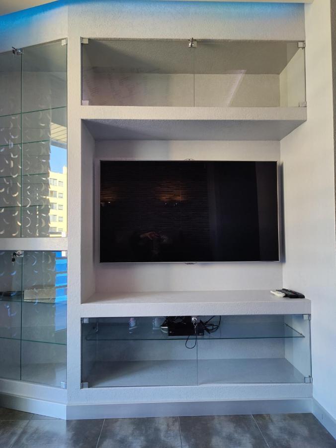 Apartment Estrella Design & *