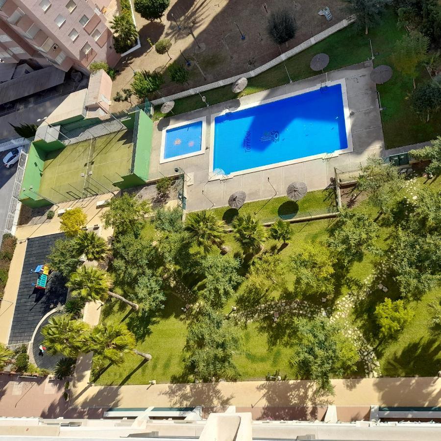 Apartment Parque Torre Sol Boutique Apartment 12 Floor , Free Parking, Wi-Fi, Pool, *