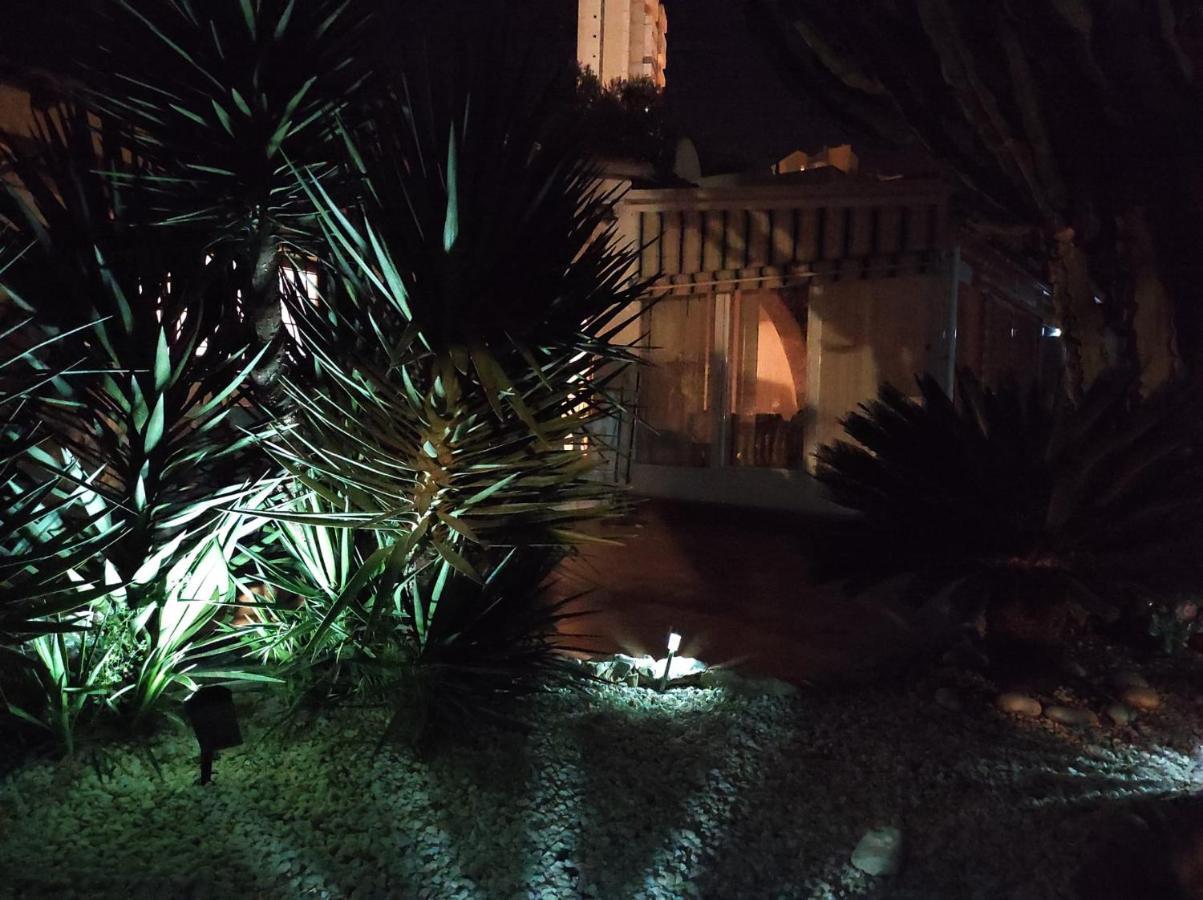 Con Piscina A Un Paso De La Playa Holiday home