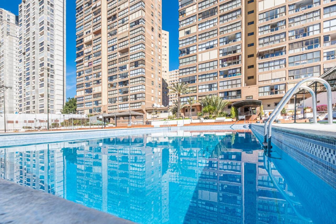 Gemelos 2 21-b Levante Beach *
