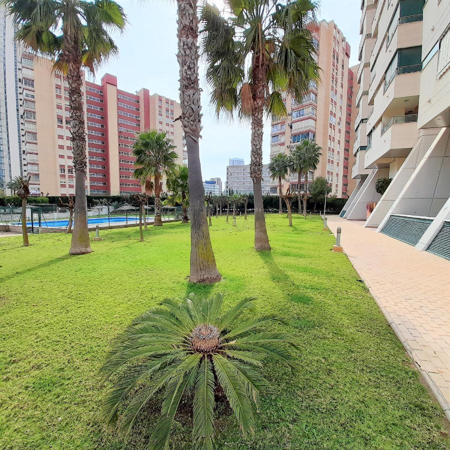 Parque Torre Sol Boutique Apartment 12 Floor , Free Parking, Wi-Fi, Pool, Apartment Benidorm