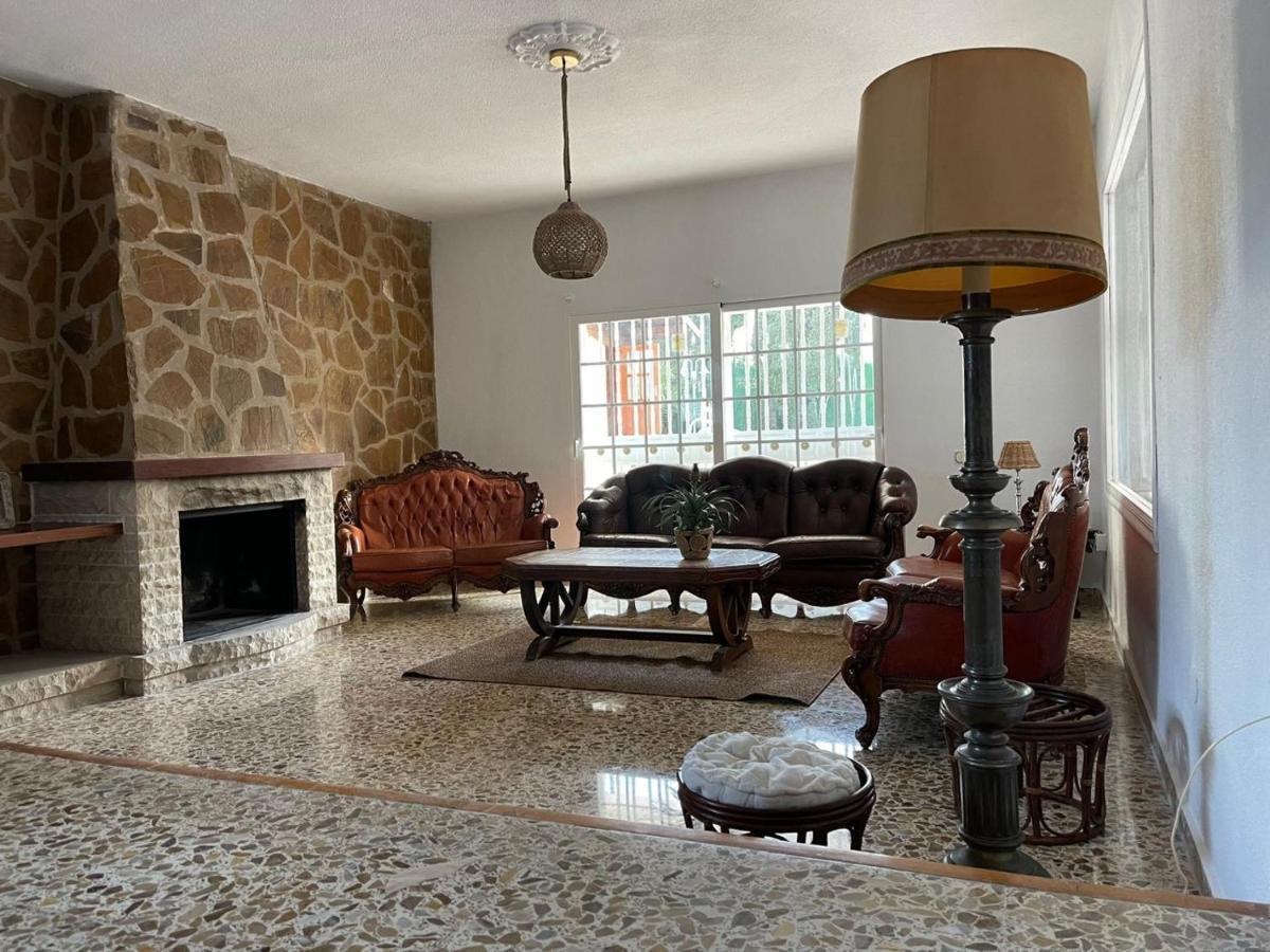 Villa Mis 5 Amores Con Piscina Benidorm