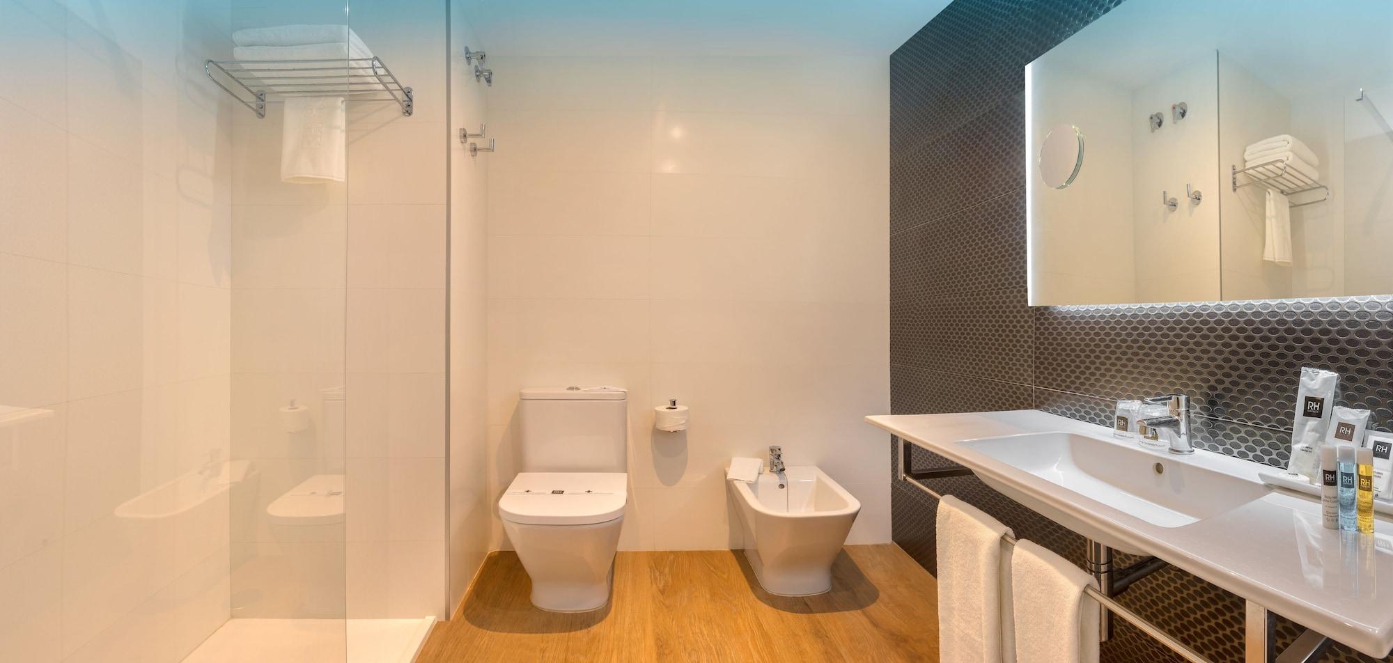 Rh Royal - Recommend For Adults Benidorm