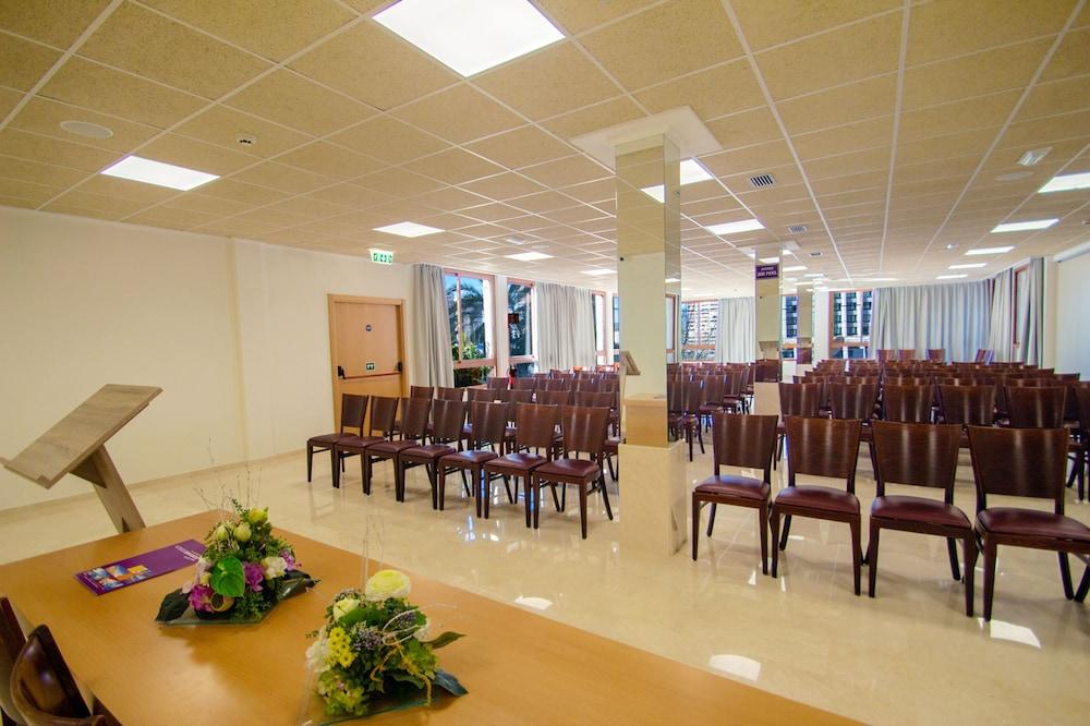 Servigroup Torre Dorada 3*