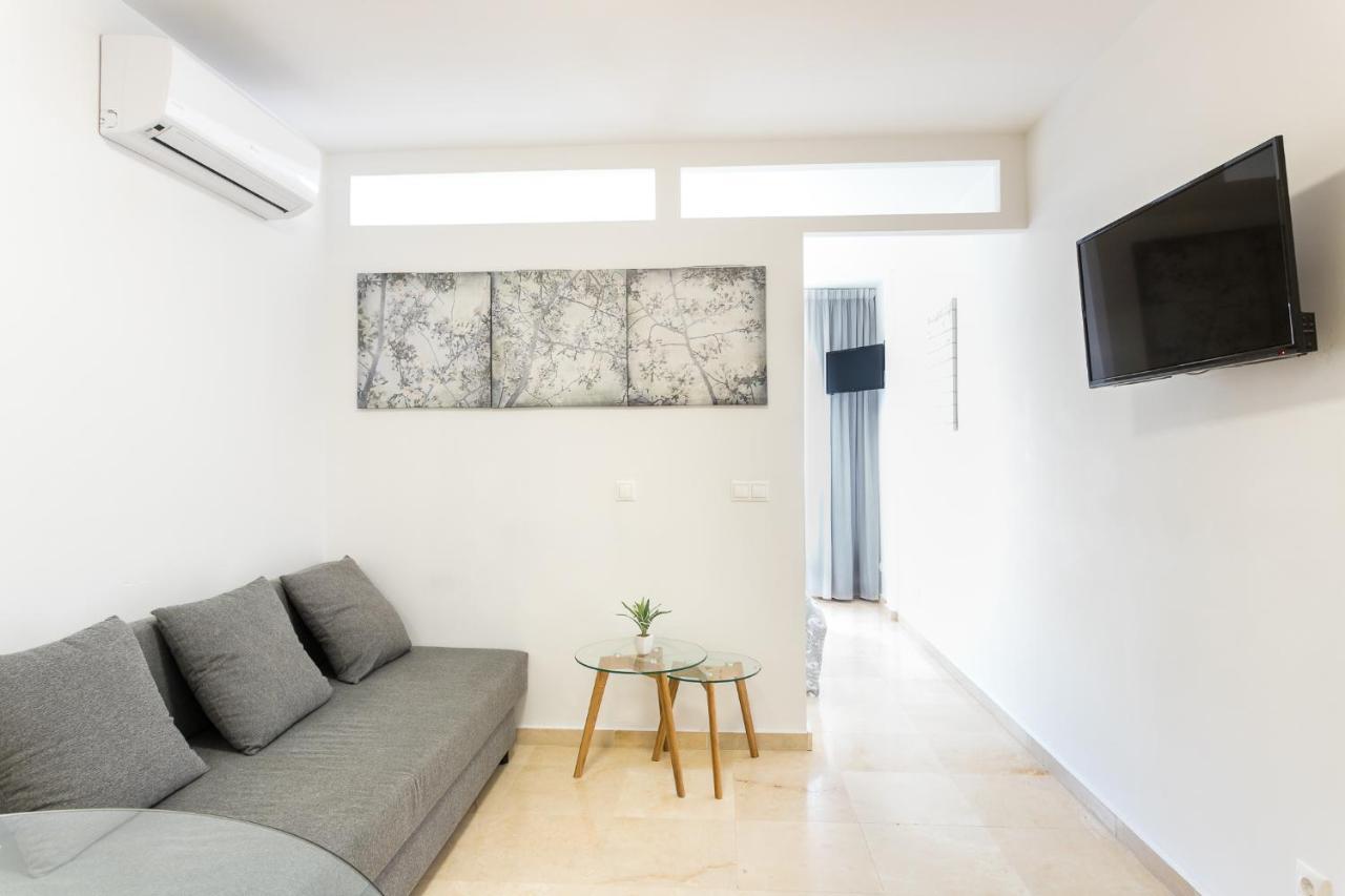 Apartment Aurea Pal 8 Y Gran Atenea Esperanto 5 *