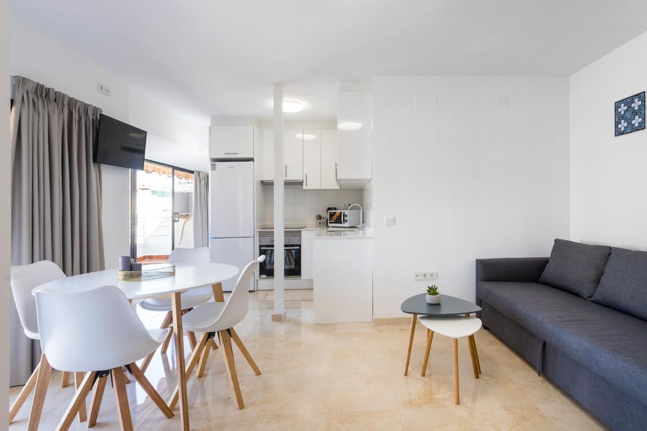 Apartment Aurea Pal 8 Y Gran Atenea Esperanto 5 *
