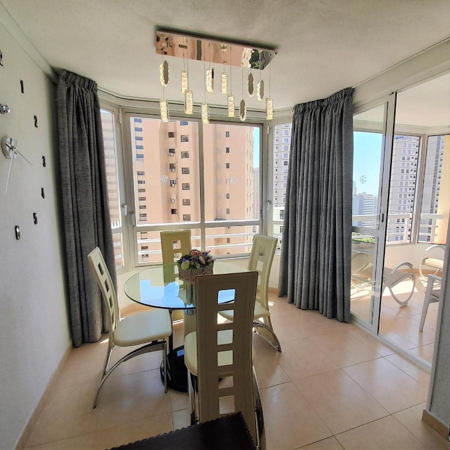 Glamour Alhambra Rincon De Loix Benidorm-sea View-free Parking, Wi-fi, Pool, New Air Conditioning Appartement *