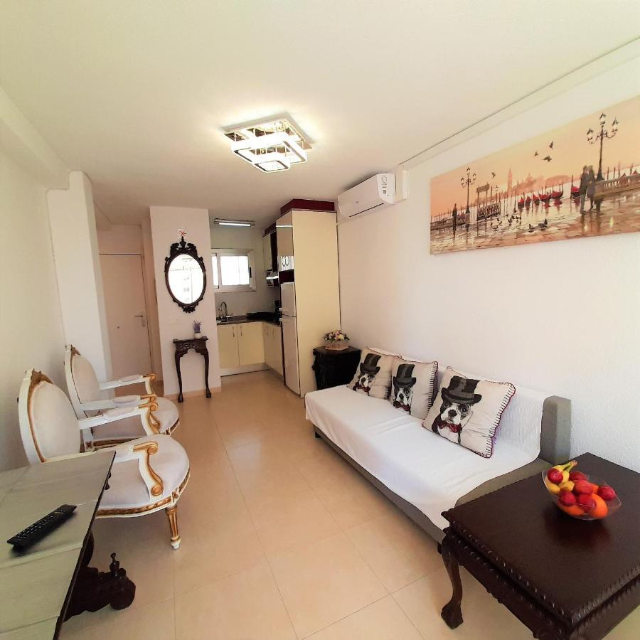 Glamour Alhambra Rincon De Loix Benidorm-sea View-free Parking, Wi-fi, Pool, New Air Conditioning Appartement *