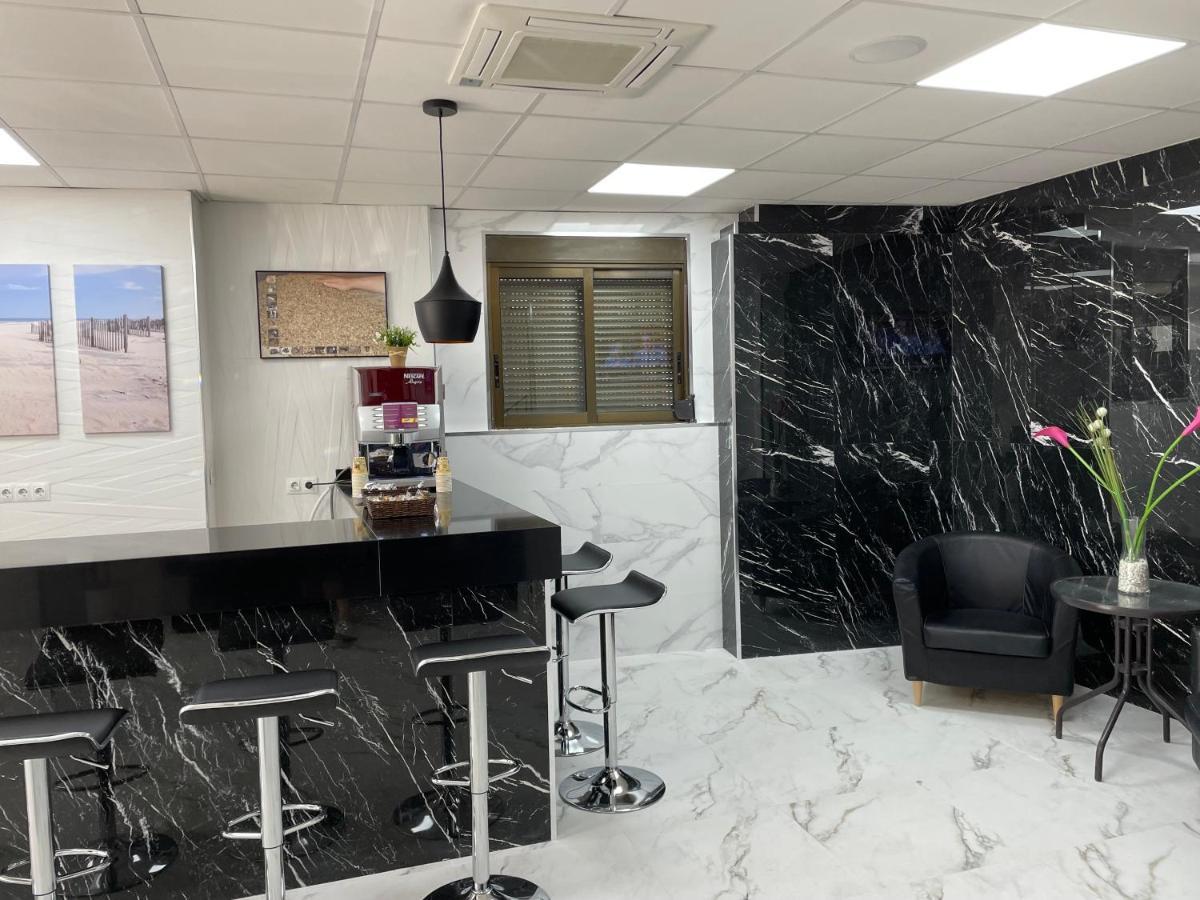 Boutique Bbb Auto Check In Gasthuis 2*
