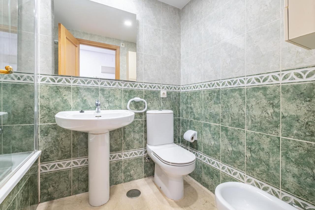 Gemelos 22 3-18-b Levante Appartement *