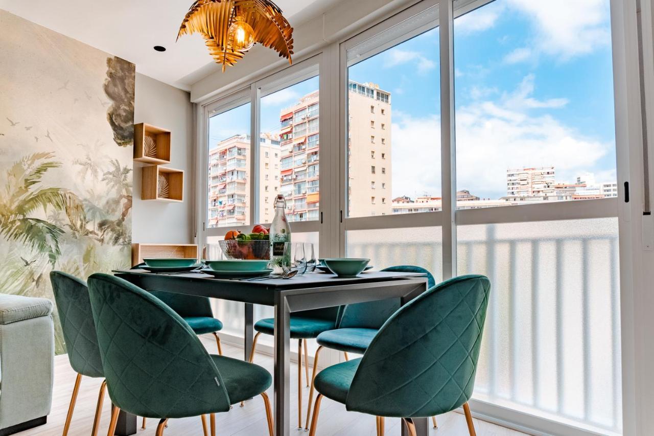 Apartamento High Comfort. Primera Linea Playa Levante Apartment Benidorm