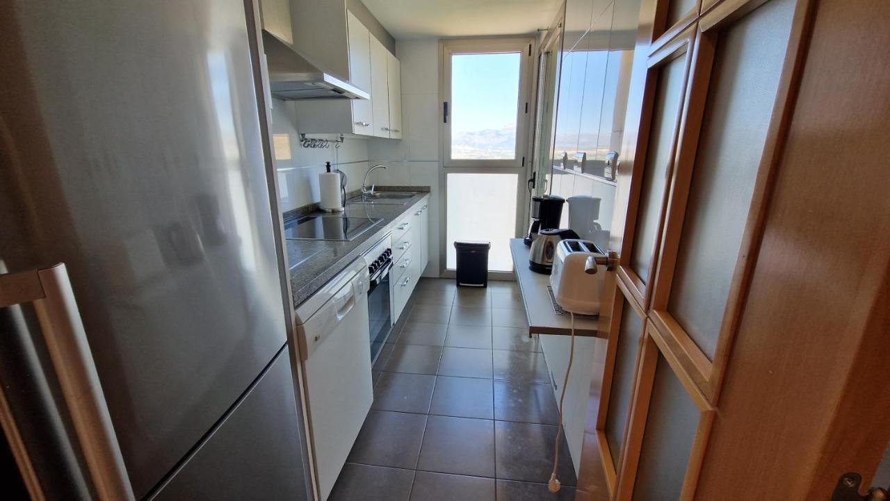 Apartamento Soleado Con Terraza Privada * Benidorm