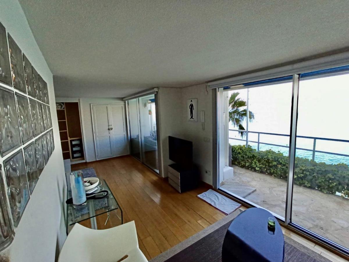 Estudio Primera Linea Con Acceso Privado Al Mar *