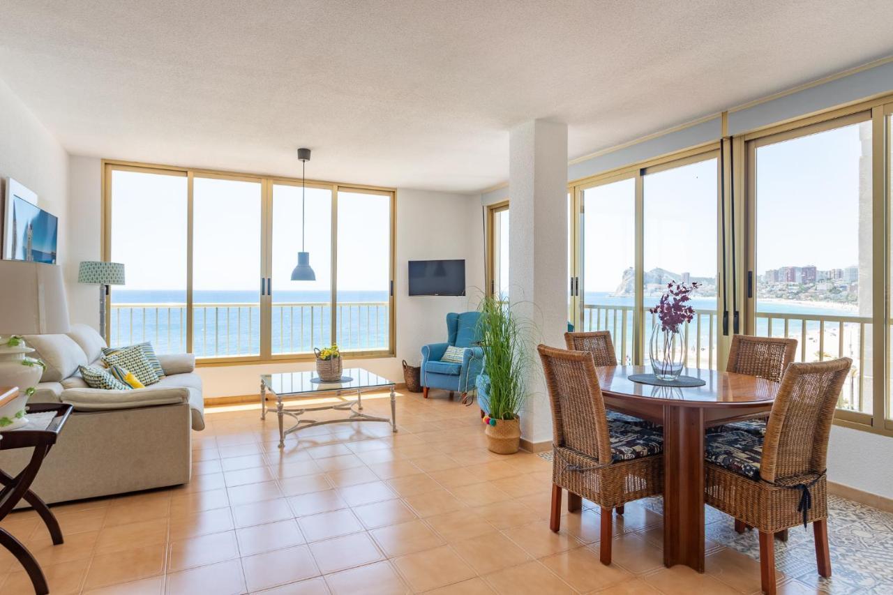 Apartment Beachfront In Poniente
