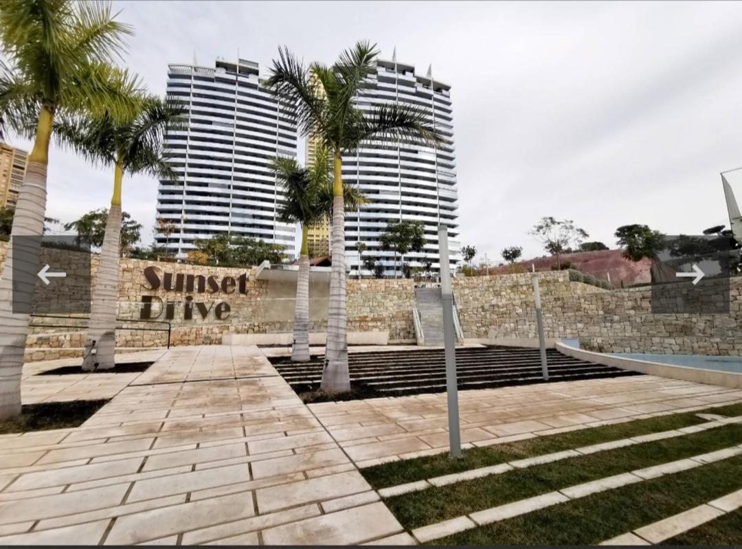 Sunset Drive Komplex On The Poniente Benidorm