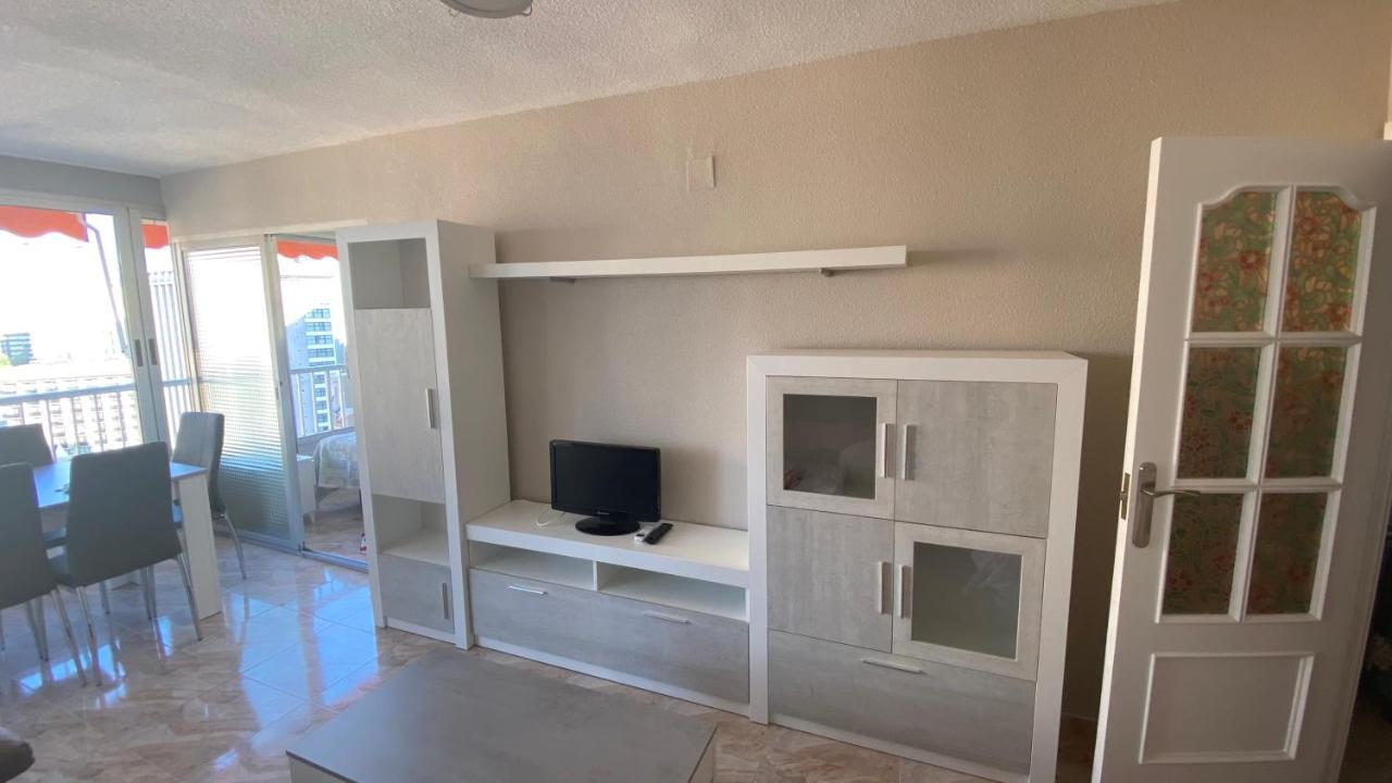 Solymar Levante Completo Con Piscina Y Parking Comunitario * Benidorm