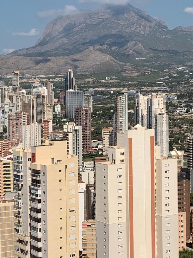 з чудовим видом,600 м леванте венідорм Appartement *