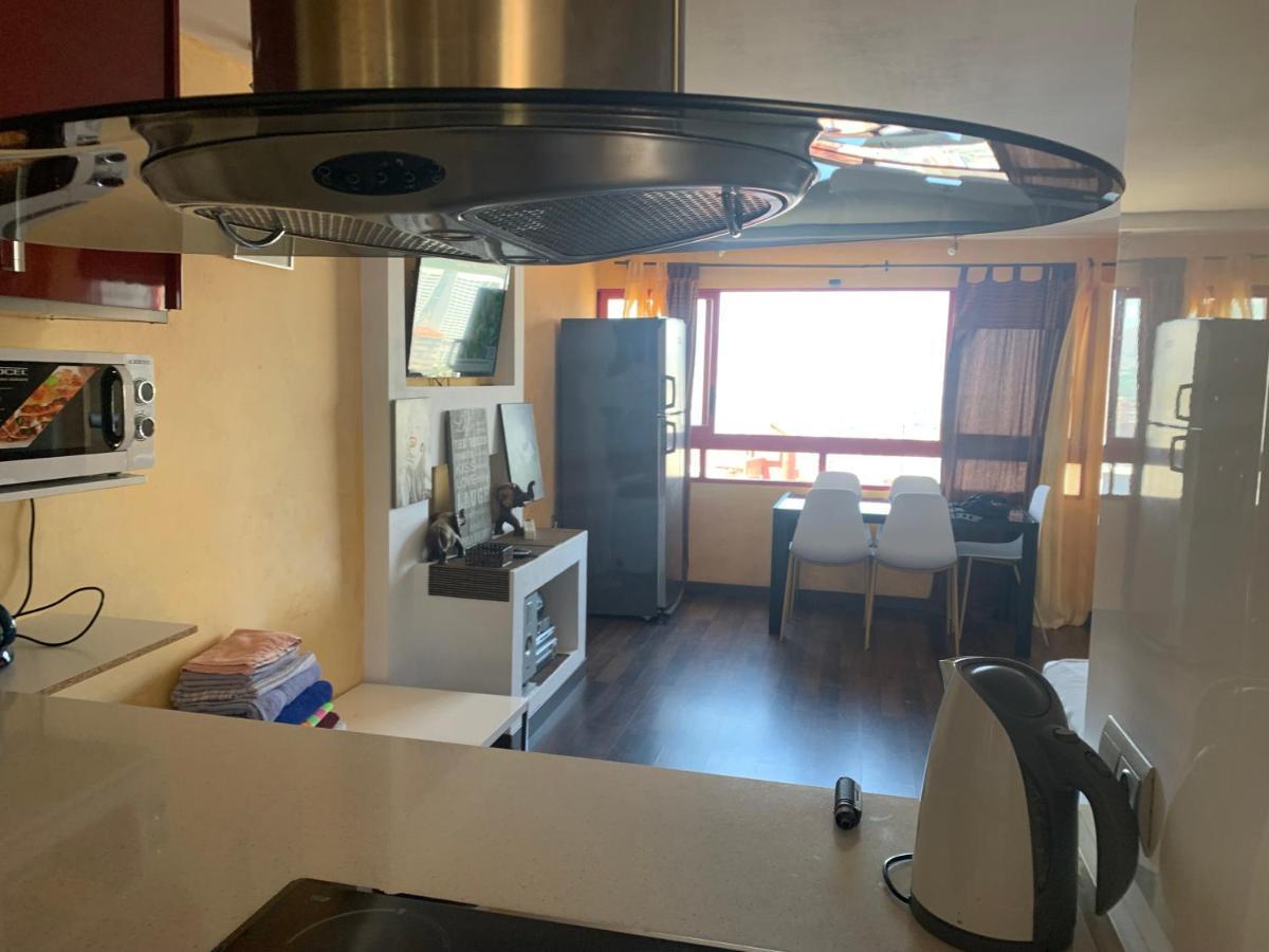 Appartement з чудовим видом,600 м леванте венідорм *