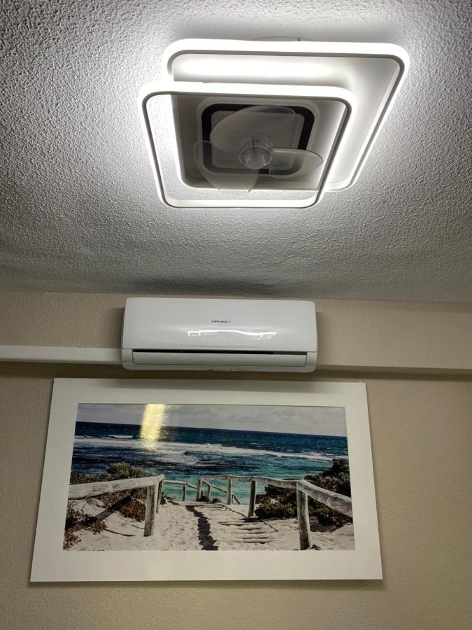 Solymar Levante Completo Con Piscina Y Parking Comunitario Benidorm