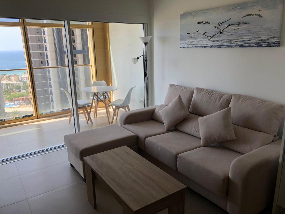 Intempo Celia-apartment At Famous Intempo Building Apartment