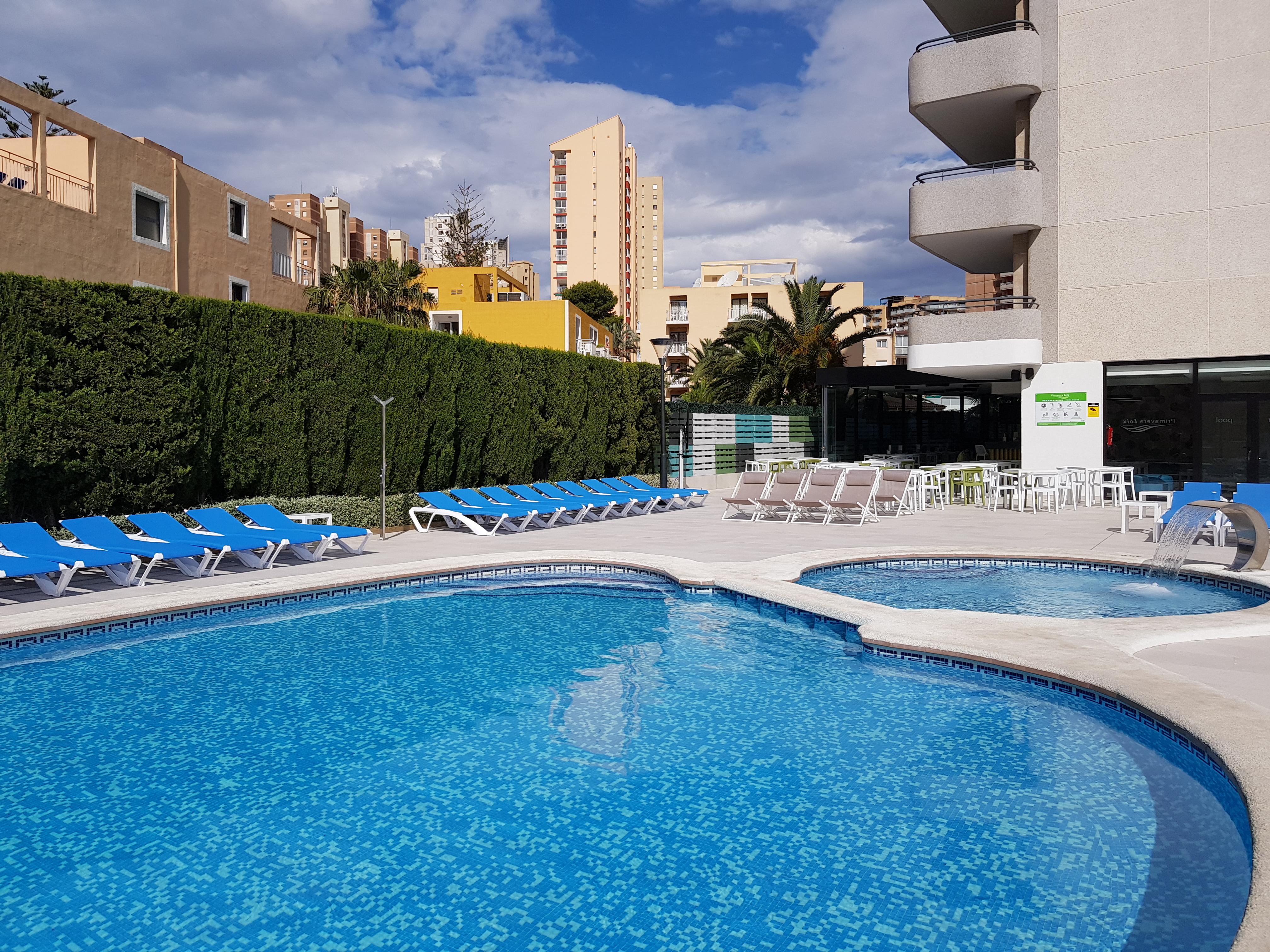 Primavera Loix Aparthotel 3*