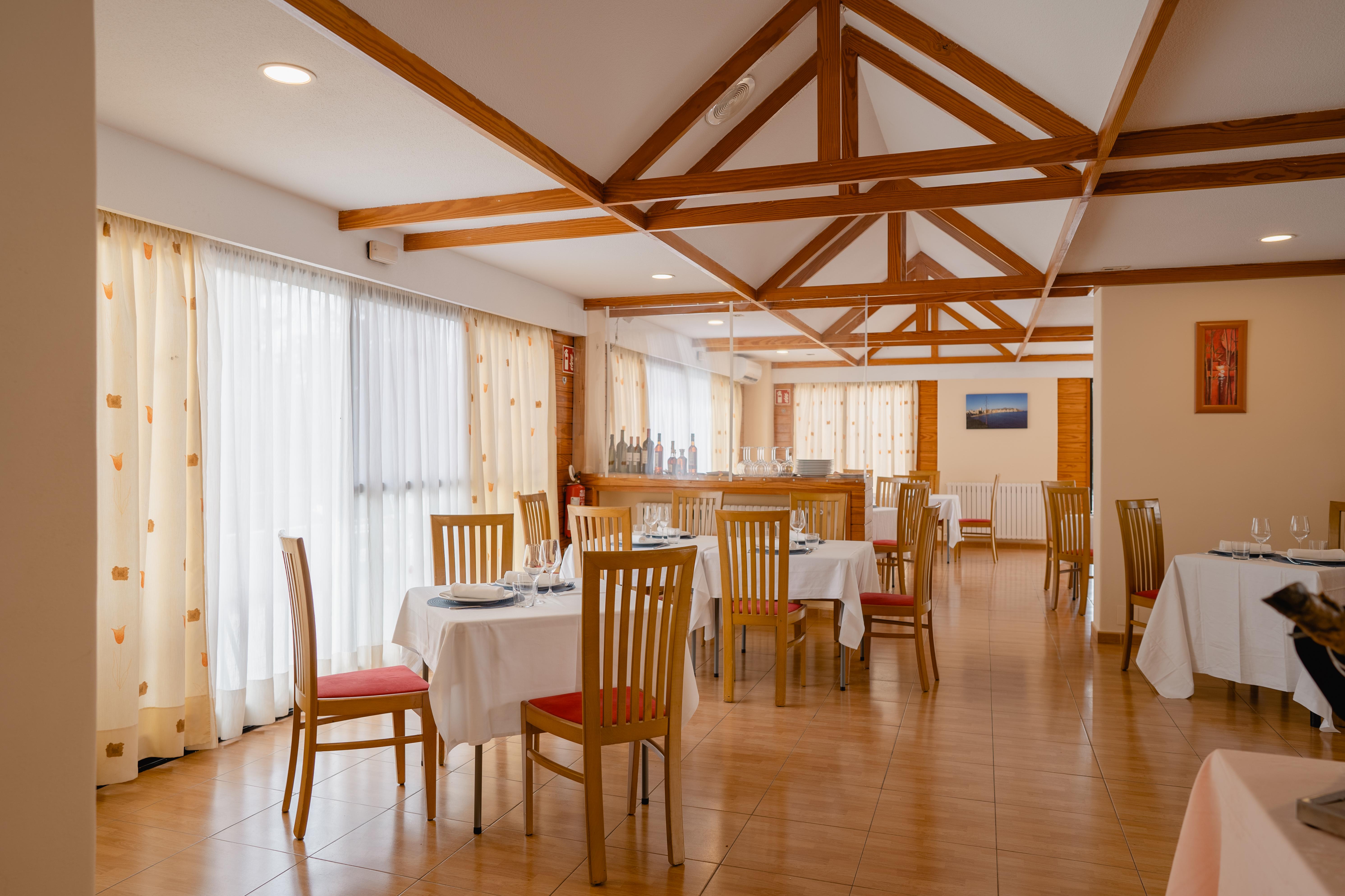Aparthotel Luxmar 2*